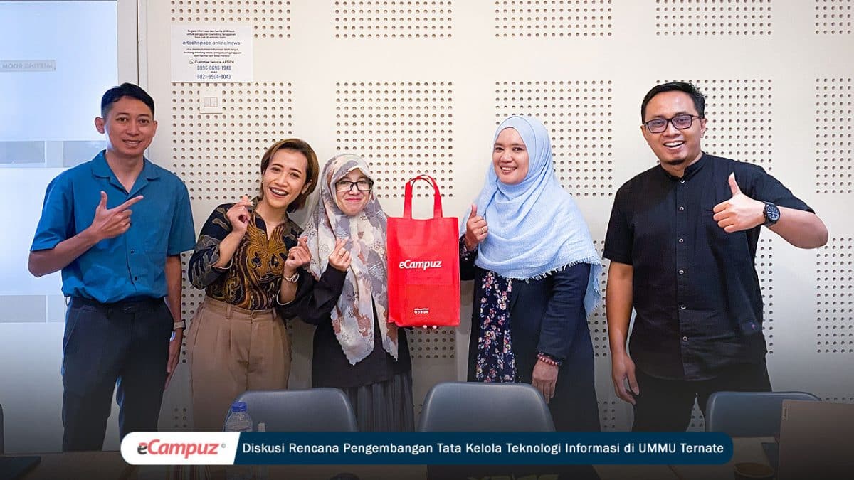 Diskusi Rencana Pengembangan Tata Kelola Teknologi Informasi di UMMU Ternate