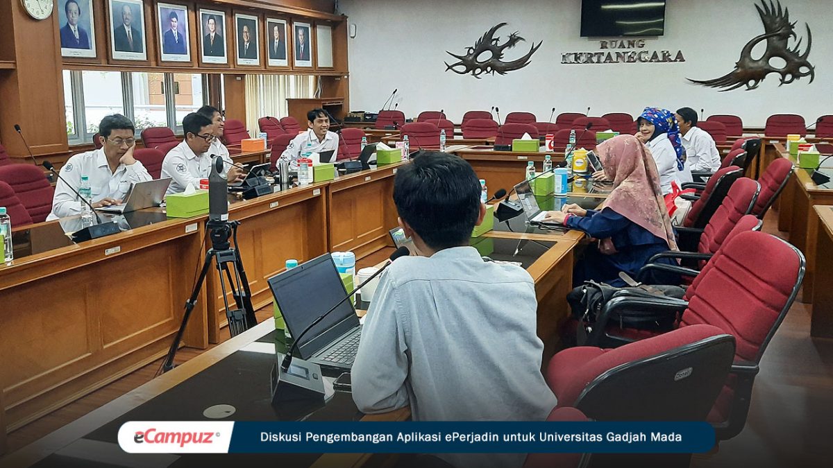 Dukungan eCampuz dalam Pengembangan Aplikasi ePerjadin untuk Universitas Gadjah Mada