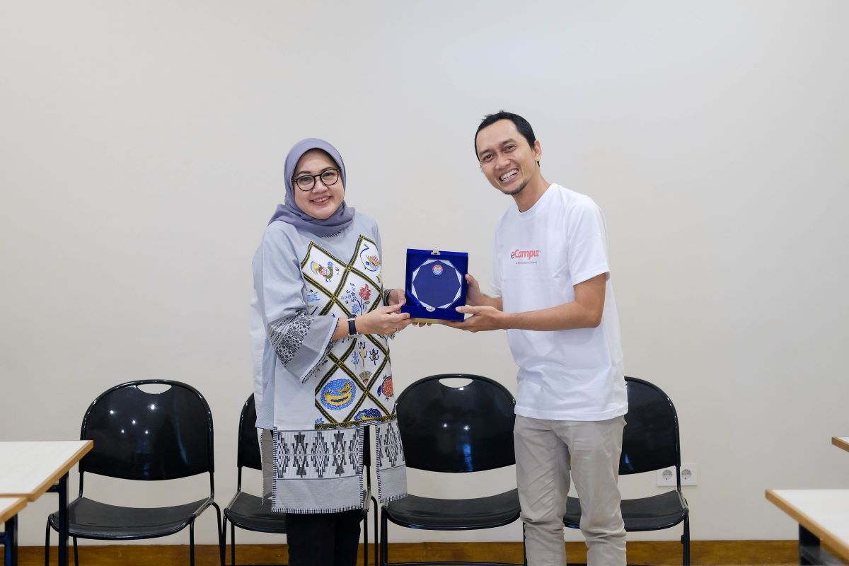 digitalisasi perguruan tinggi
