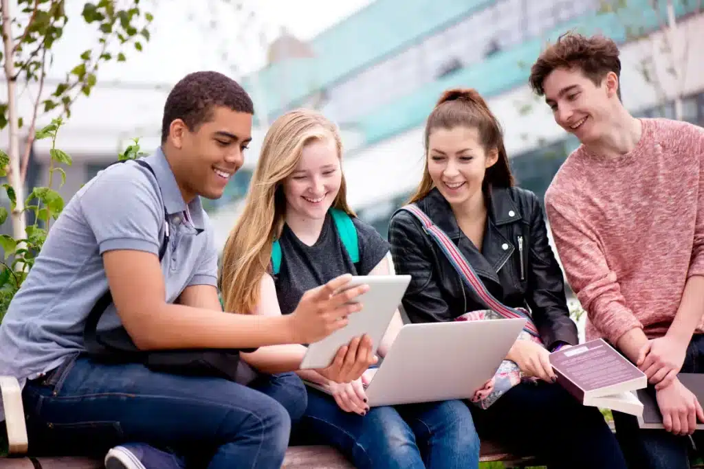 Manfaat Sistem Akreditasi Digital untuk Mahasiswa